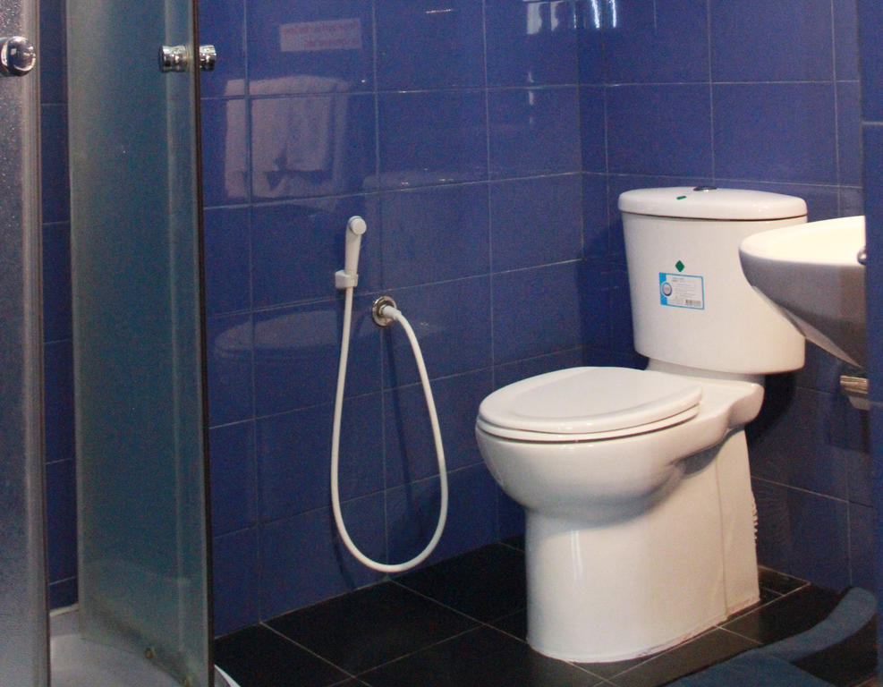 Blue Elephant Tourist Guesthouse Kudapaduwa Bagian luar foto